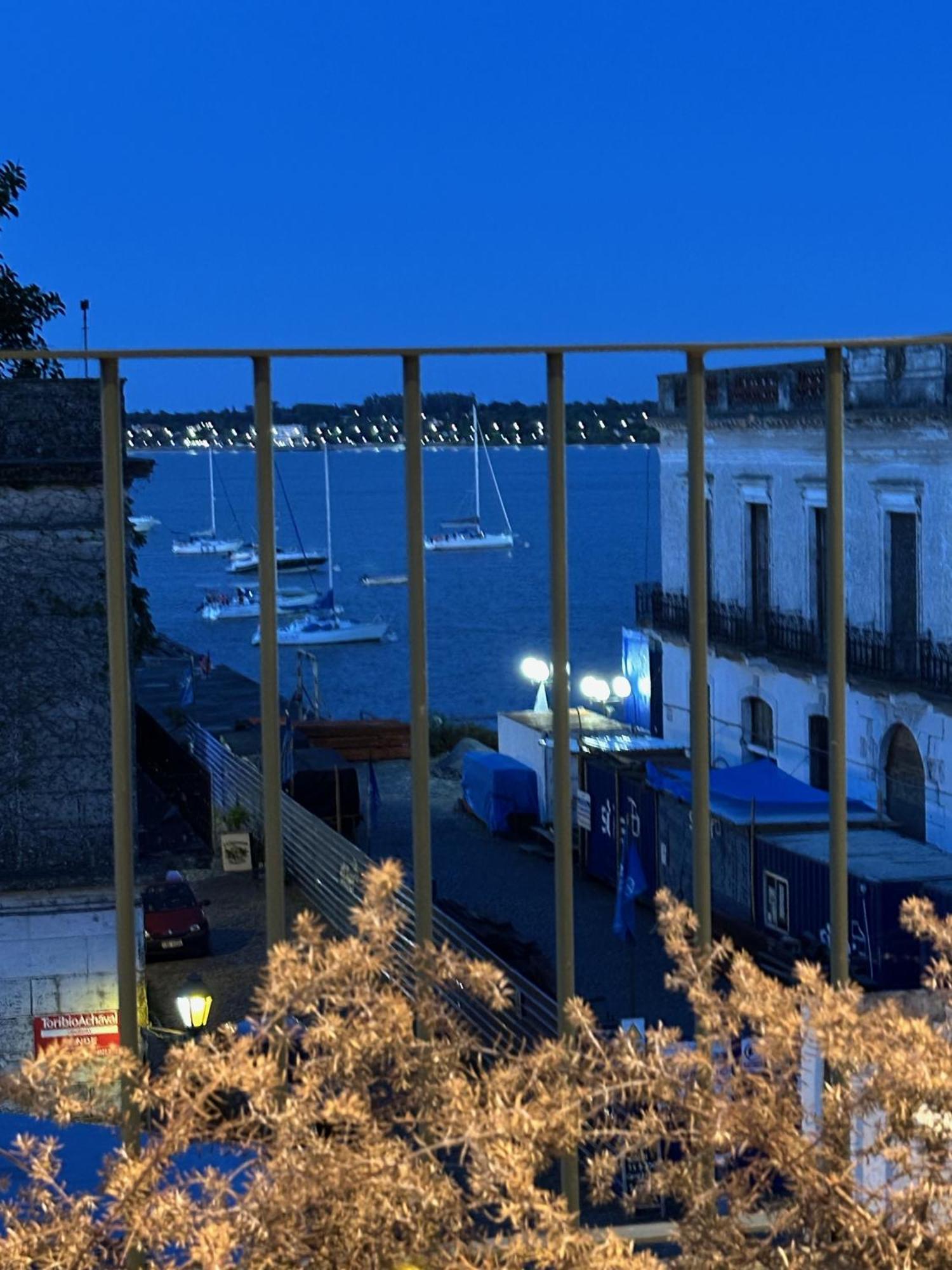 Casa Lahusen Hotell Colonia del Sacramento Eksteriør bilde